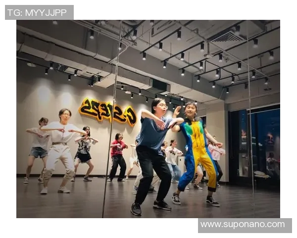 街舞新手必看：从零开始的个人能力提升全攻略与技巧分享